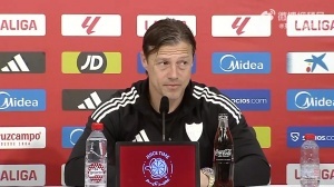 塞维主帅：如今战火纷飞，我们却还在谈论踢球，对一切都漠不关心