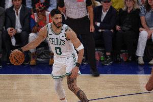 奎塔：我和塔图姆的配合越来越好 我一直琢磨怎么让他打得更轻松