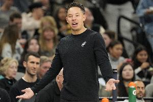 米奇·约翰逊：近几场面对强队 我们感受到了那种竞争力 这很重要