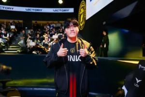 怎么认识的？Kellin：刚出道就和GALA很亲近，Xun游走路线和团战站位很好