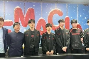 Tabe：在LPL你要打的更凶狠；季后赛我们打完复盘四五个小时