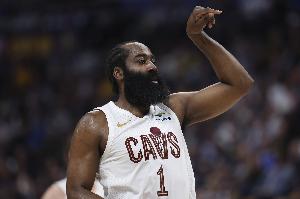 还得靠你控场！哈登10中7&罚球13中11高效砍下27分5板6助2断