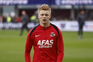 皇马绯闻对象斯米特：下一站想去西甲，我喜欢阳光明媚的地方