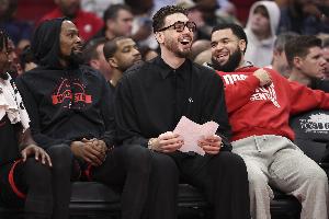 安东尼：火箭能进西决 麦迪：火箭是西部前6最弱的 连个控卫都没