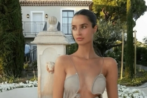 太阳报：阿诺德与模特女友和平分手，交往18个月后各奔前程