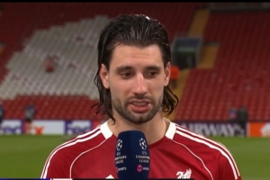 索博：能被拿来与杰拉德比较是种赞美 我们从第一秒就拼尽全力