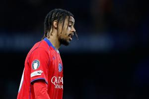 队报：巴尔科拉右脚踝韧带严重扭伤，可能将缺席一个月