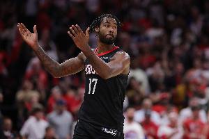 真就一个不进！伊森过去七场比赛连铁21记三分 过去九场28中1