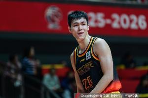 能攻善传！庞峥麟半场4中4拿到11分3助 三分3中3