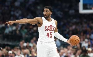 关键2+1杀死比赛！米切尔23中9拿下27分7板3助1断 末节12分