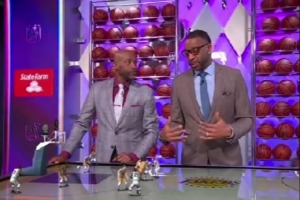 战术讲解！麦迪与卡特演示约基奇在高位拿球时 掘金进攻多难防