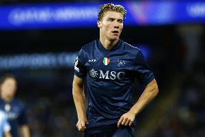 霍伊伦：我很清楚在曼联后期表现不佳，但在那不勒斯找到足球乐趣