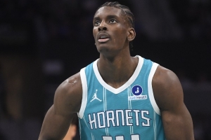 大胜国王44分！迪亚巴特：我们进攻极具杀伤力 进攻还能带动防守