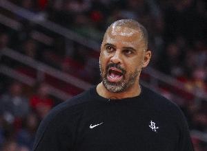 乌度卡：我们以为比赛结束了 犯了所有能让对方翻盘的错误