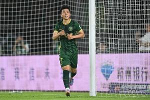 01年龄段首人！陶强龙完成中超百场里程碑，贡献14球8助攻